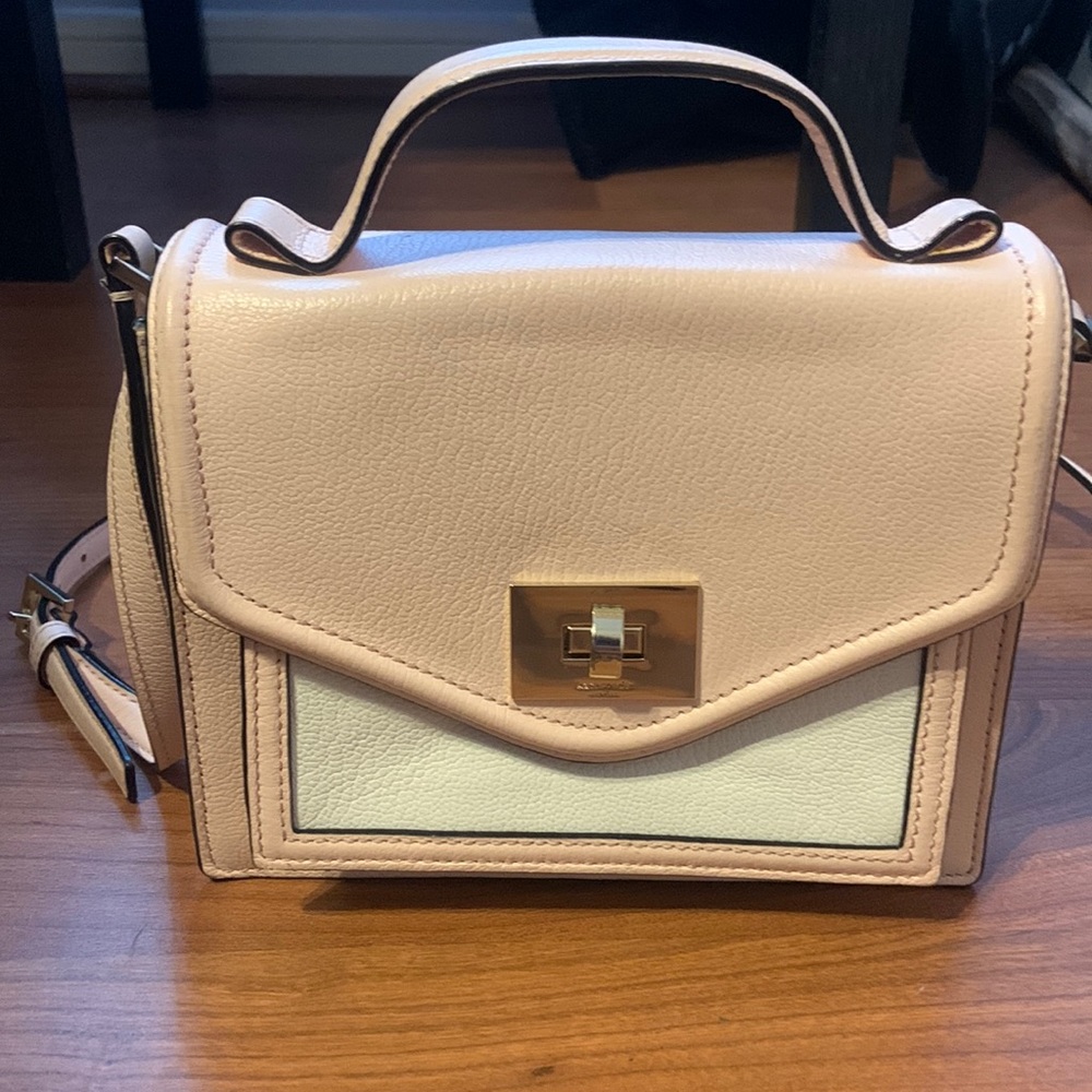 Kate spade EUC crossbody